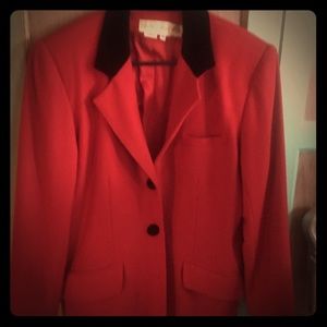 Casual Corner Beautiful 100%wool Blazer